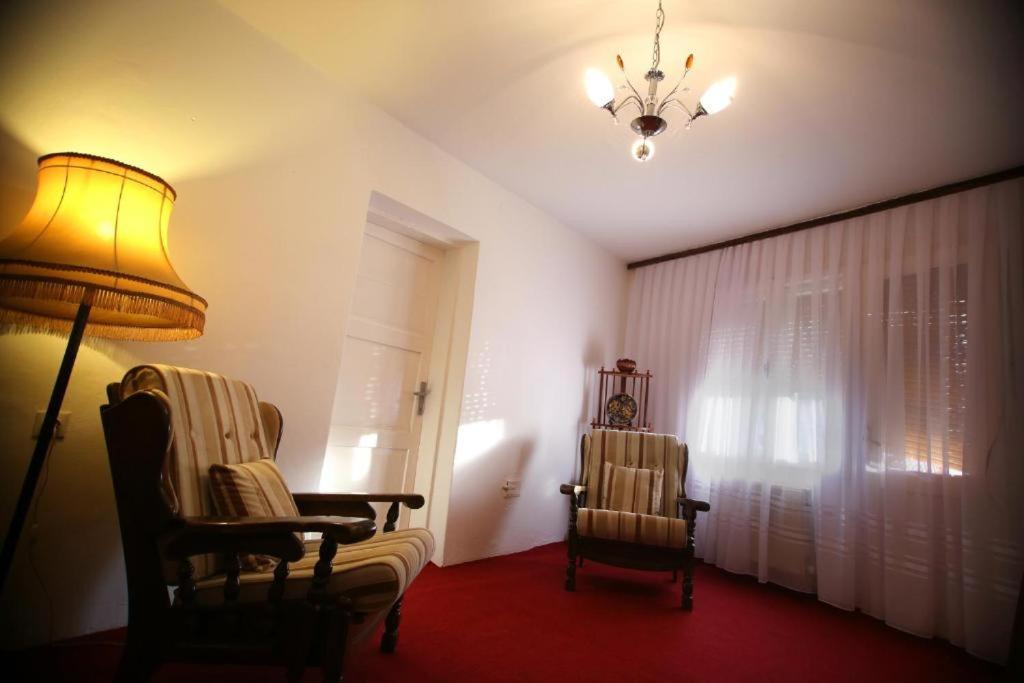Hostel Bushati Prizren Ngoại thất bức ảnh